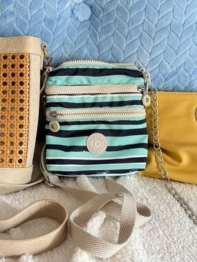 Bundle Crossbody bags